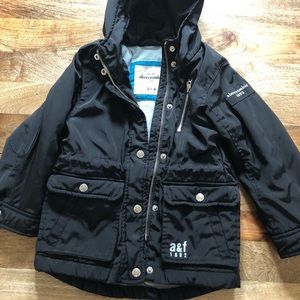 Abercrombie & Fitch Black Childs puffer jacket size 3-4